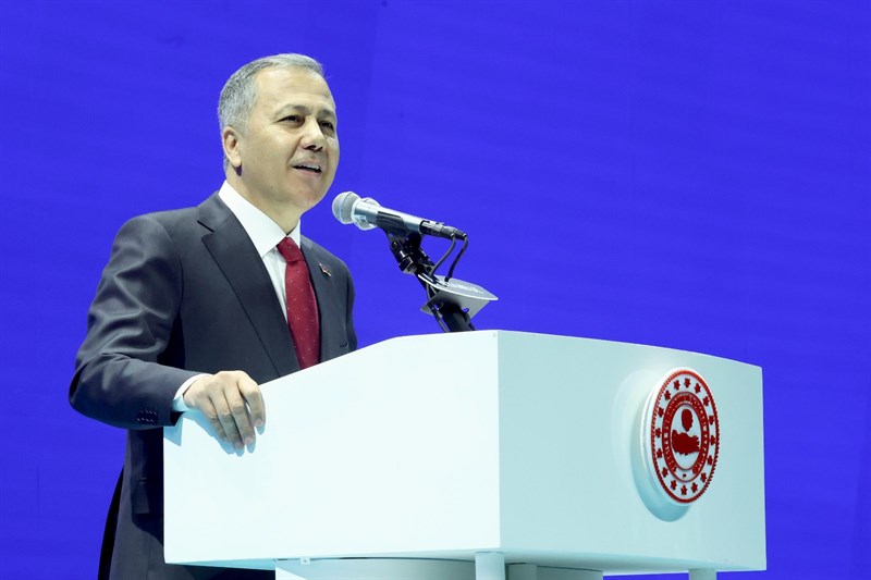  İçişleri Bakanı Ali Yerlikaya : "Türkiye, Göç Yönetiminde Dünyaya Model Olan Bir Ülkedir."